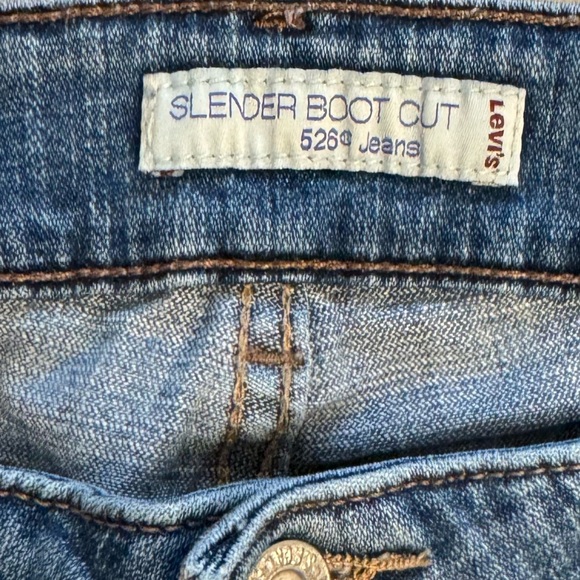 Levi's 526 Slender Bootcut Jeans - Picture 3 of 8